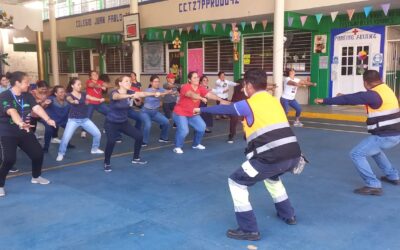 Capacitación en Primeros Auxilios y Protección Civil en el Colegio Juan Pablo Segundo