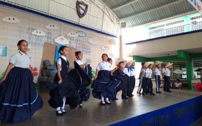 Artes y Folklore en la Primaria